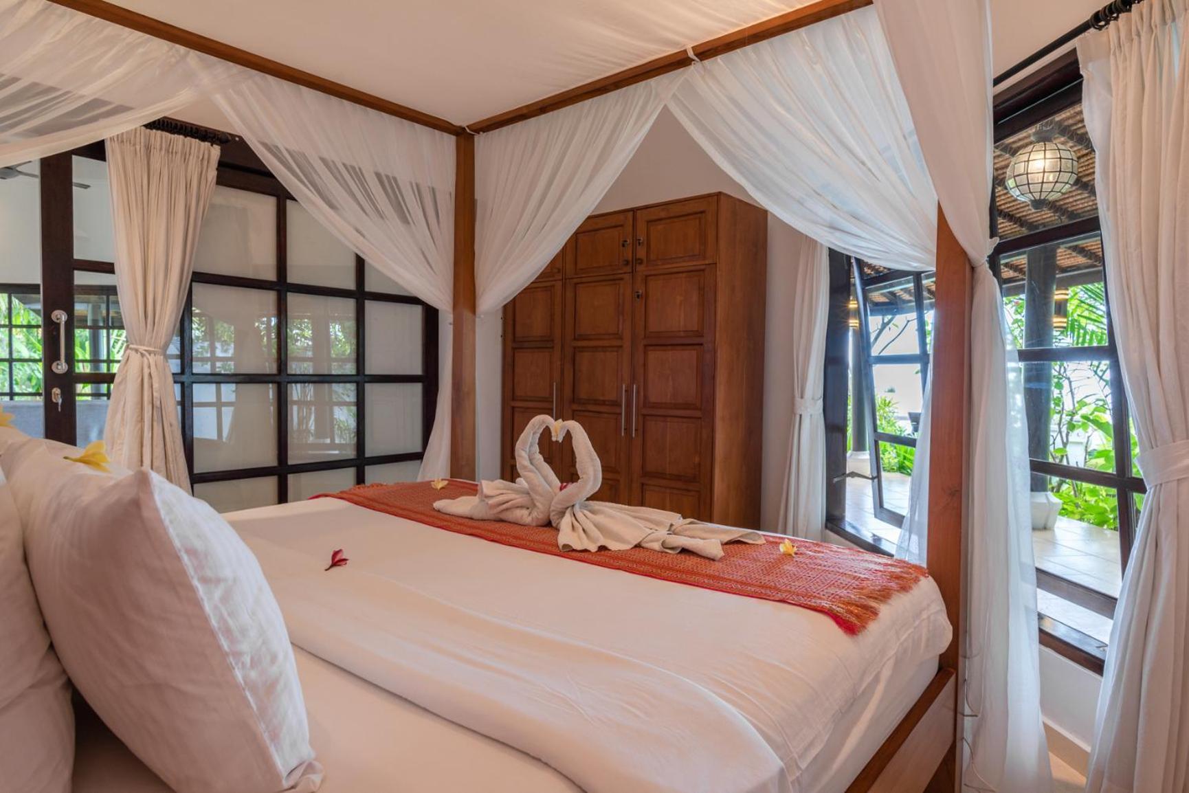 Gorgeous Beachfront Villa Lovina Banjar  Buitenkant foto